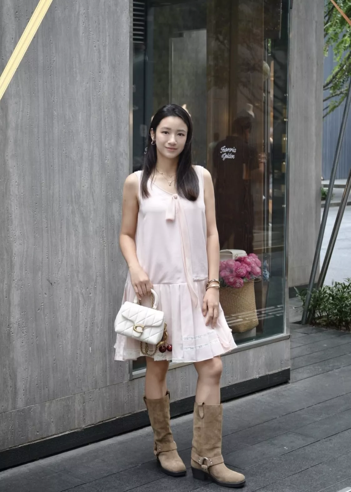 코치 퀼팅 플랩 체인 백 상세 이미지 101