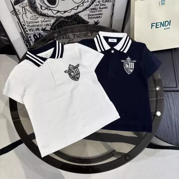 펜디 세일러 무드 폴로 세트