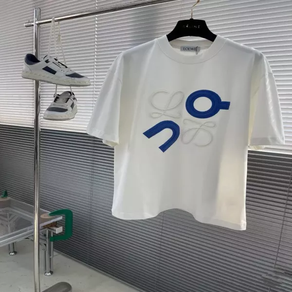 로에베 온러닝 콜라보 레터링 배색 프린트 반팔 상의
