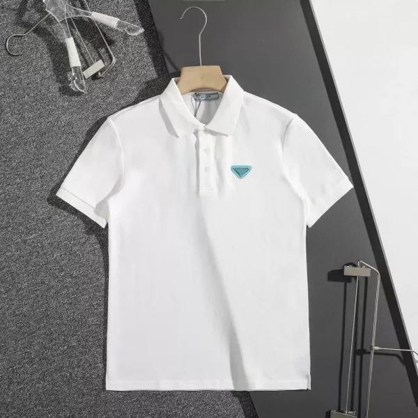프라다 삼각 로고 포인트 폴로 상의