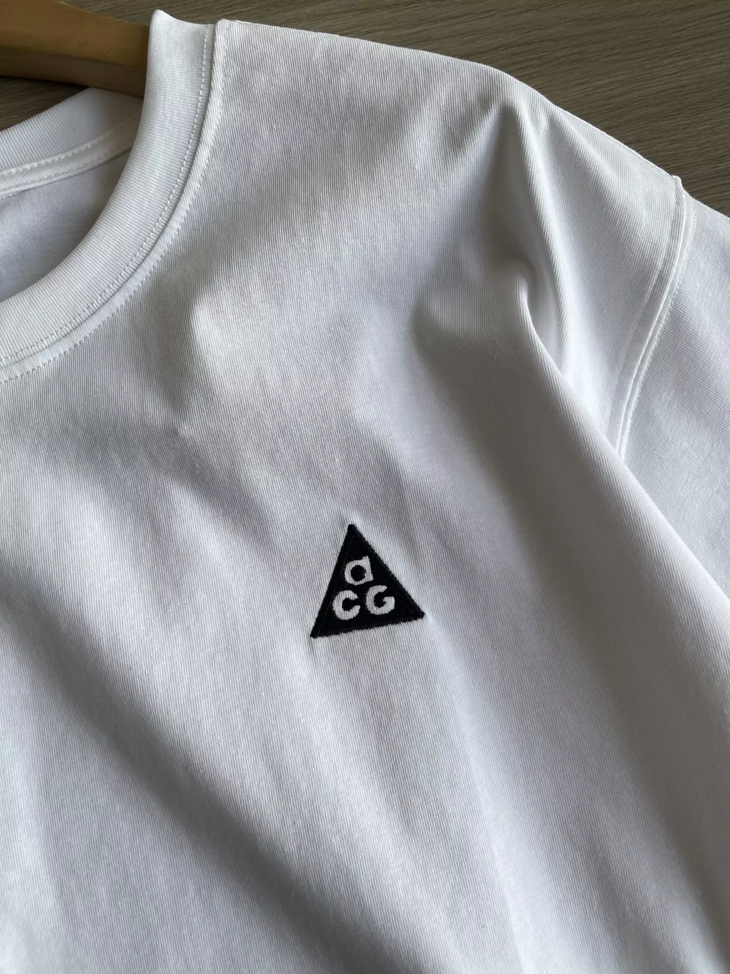 나이키 ACG 드라이핏 루즈핏 아웃도어 반팔 상세 이미지 8