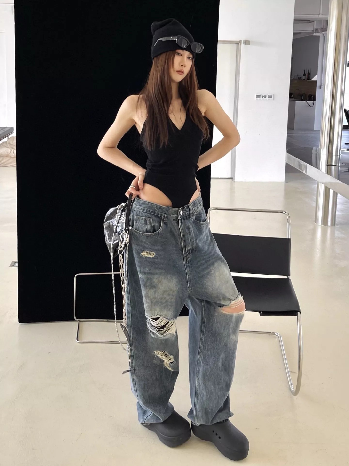 노브랜드 워싱 디스트로이드 와이드 진 상세 이미지 19