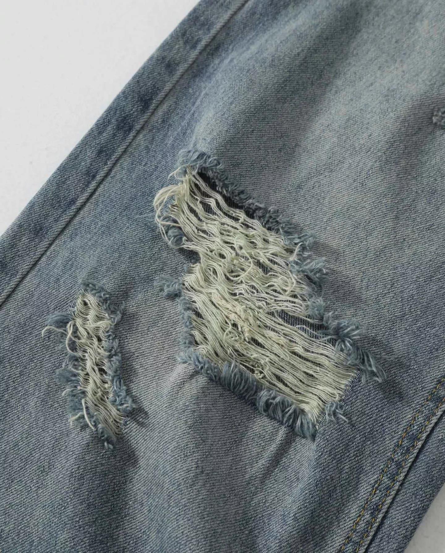 노브랜드 워싱 디스트로이드 와이드 진 상세 이미지 6
