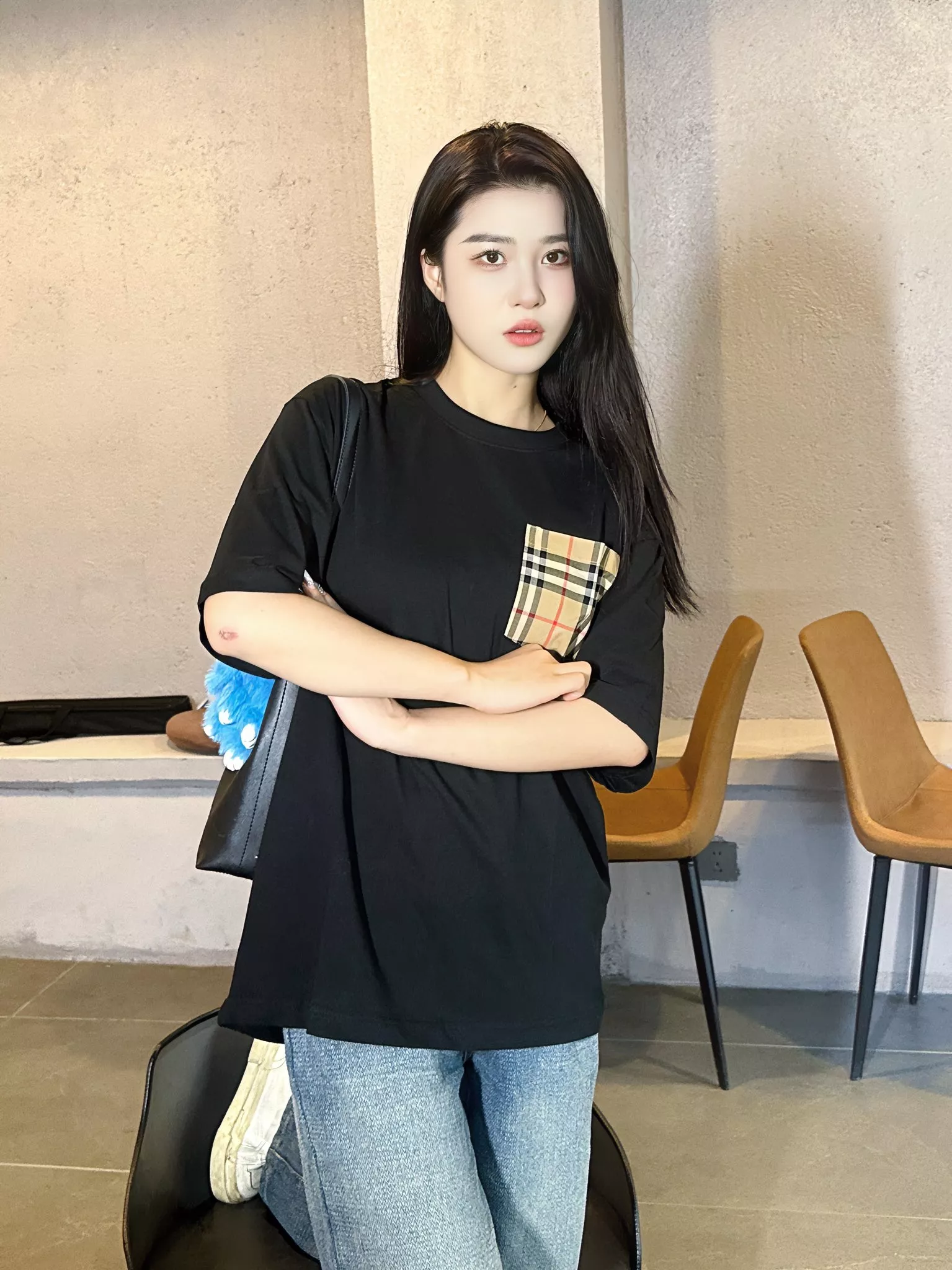 버버리 체크 포켓 포인트 반팔 상의 상세 이미지 15