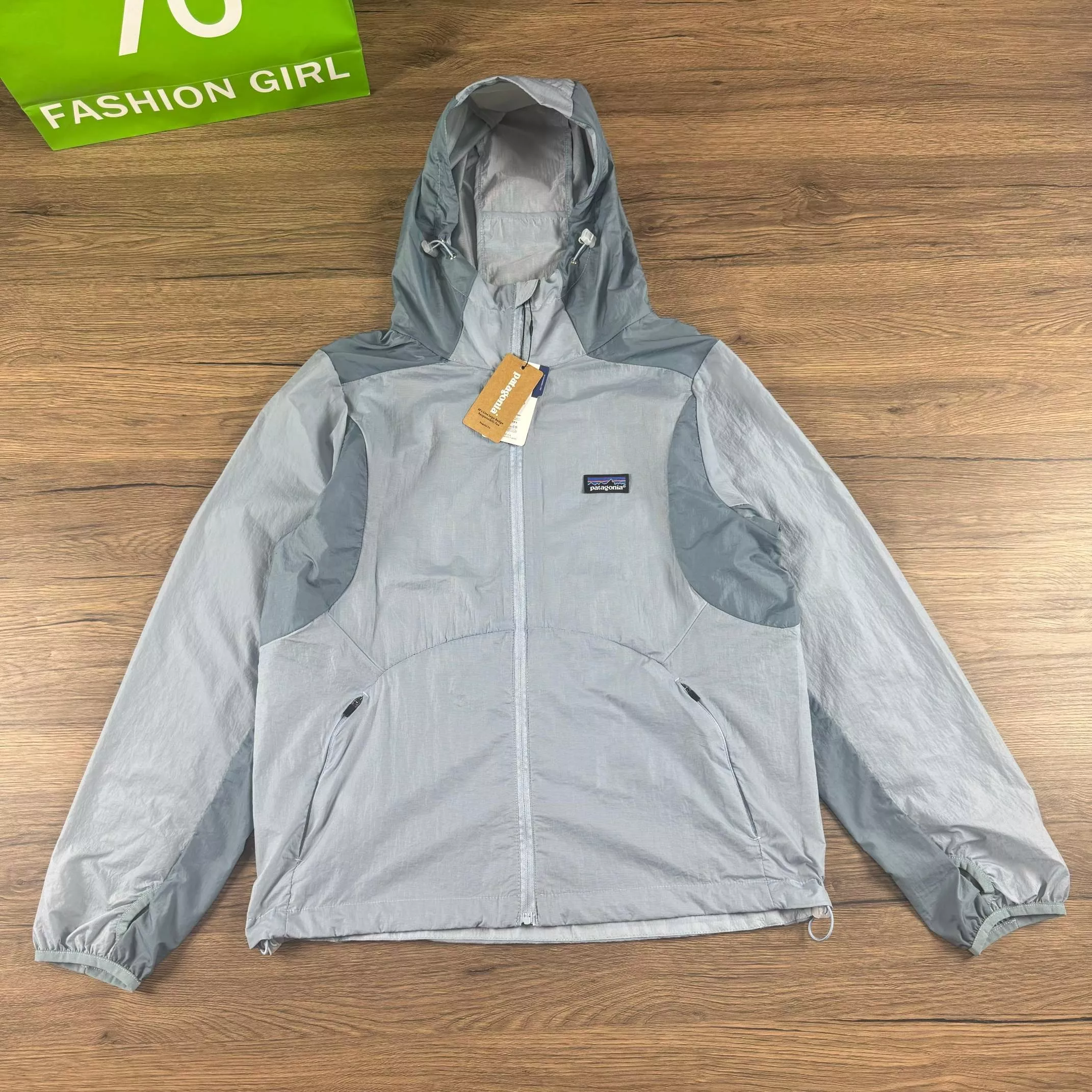 파타고니아 초경량 후드 집업 바람막이 상세 이미지 3