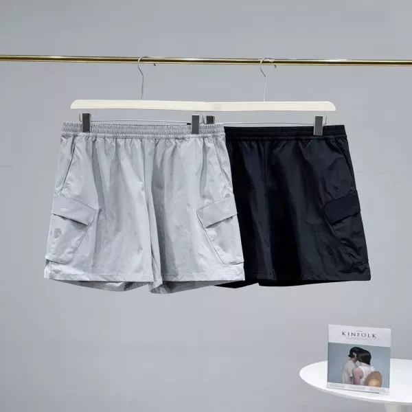 데상트 러닝 우븐 쇼츠