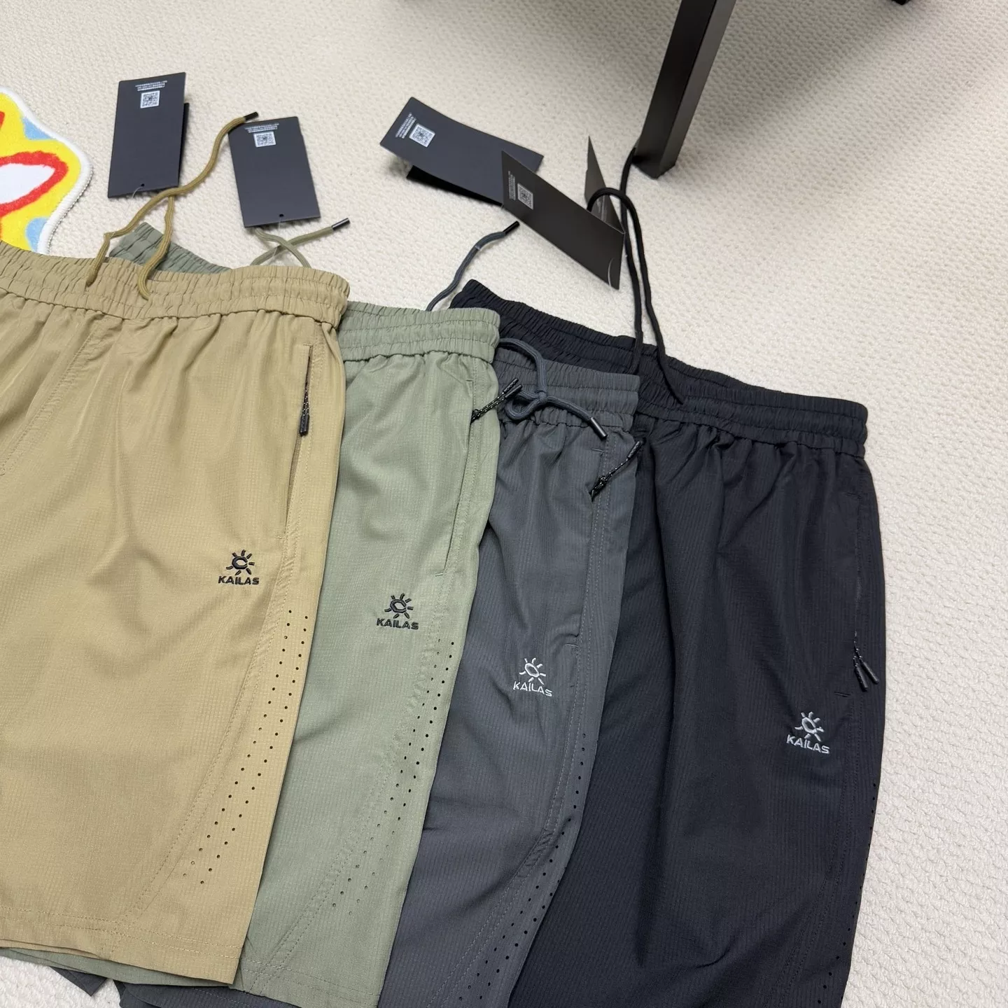 카일라스 경량 기능성 속건 스포츠 반바지 상세 이미지 9