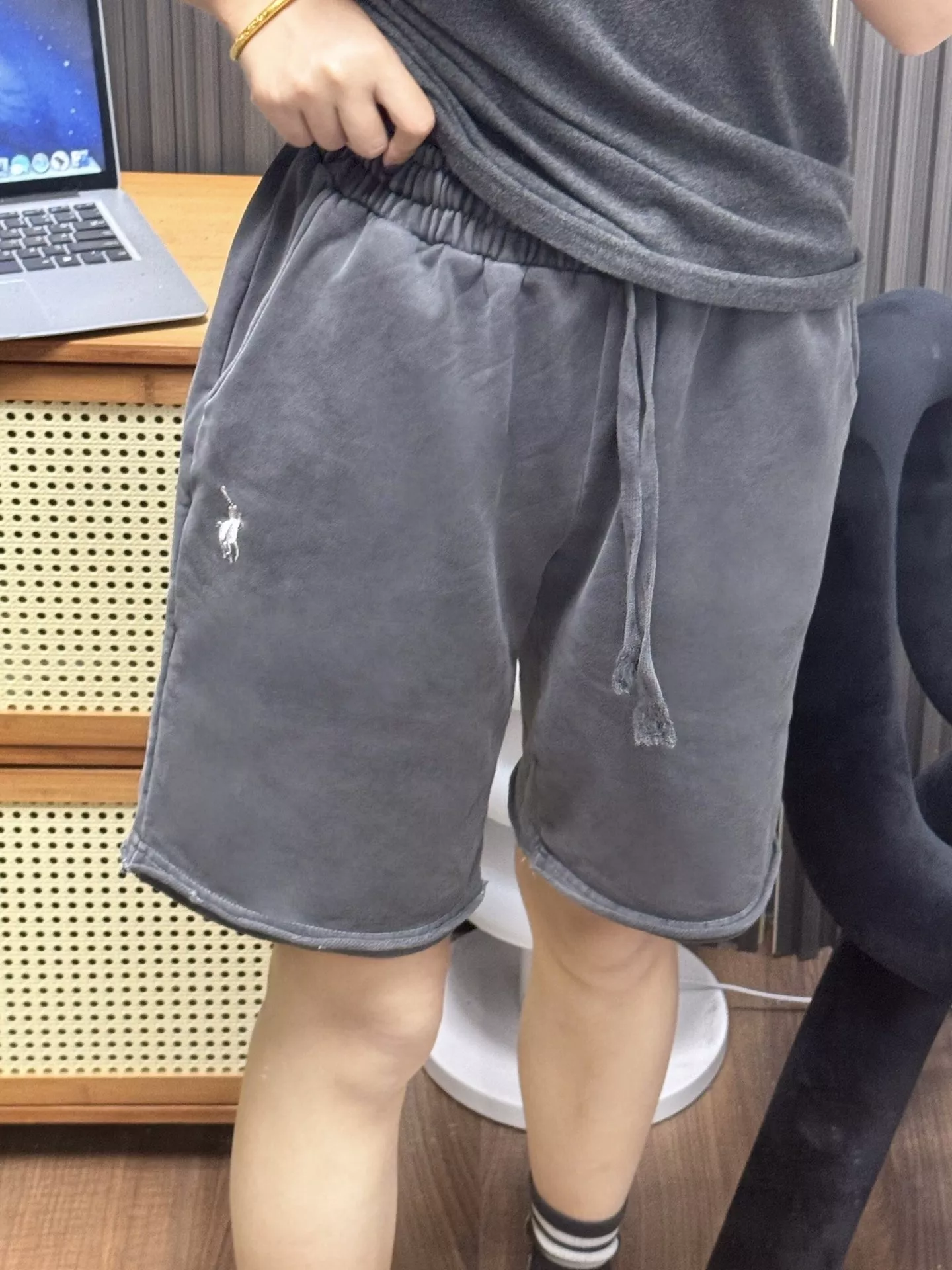 랄프로렌 워싱 코튼 자수 포인트 반바지 상세 이미지 10