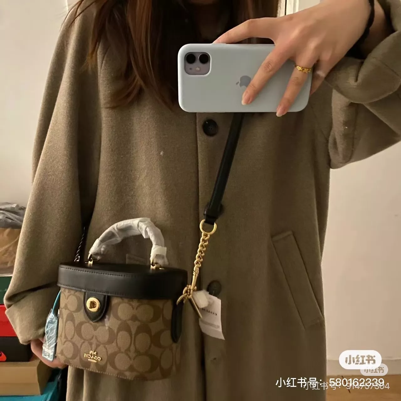 코치 조지 올드 패턴 박스형 가방 상세 이미지 18