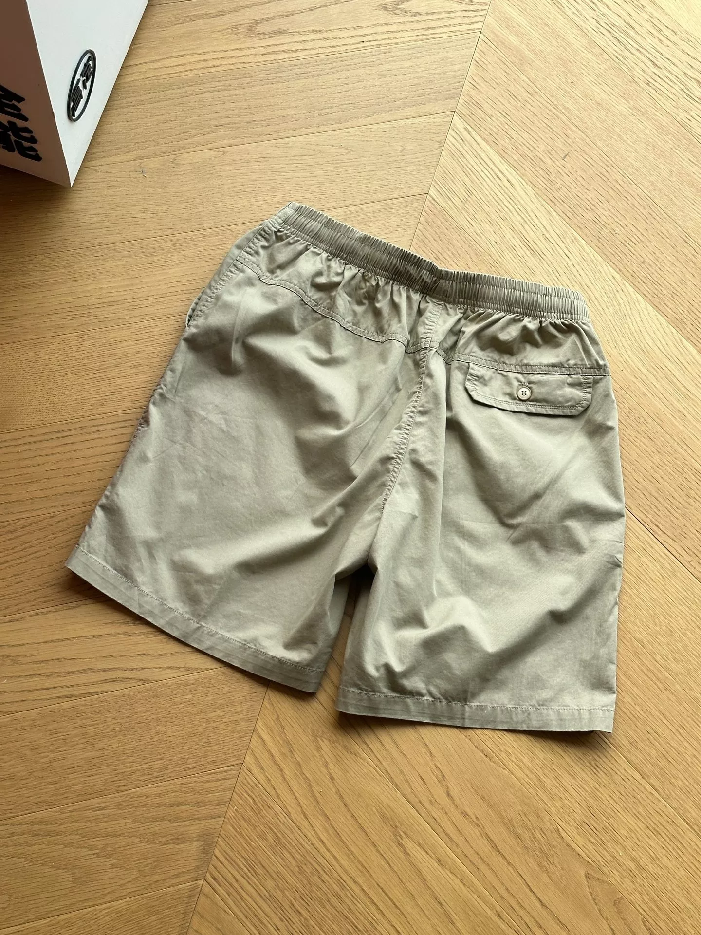 라코스테 악어 로고 자수 캐주얼 반바지 상세 이미지 6