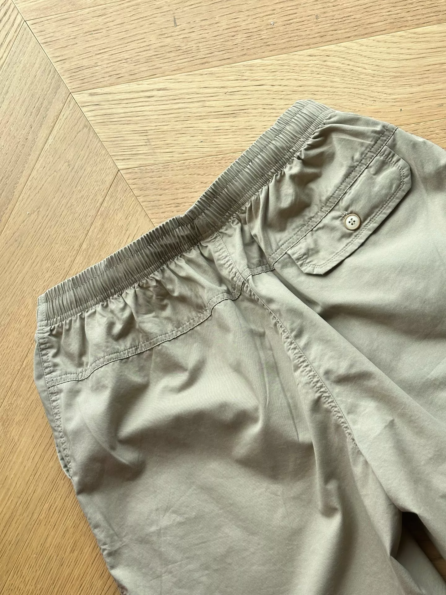 라코스테 악어 로고 자수 캐주얼 반바지 상세 이미지 22