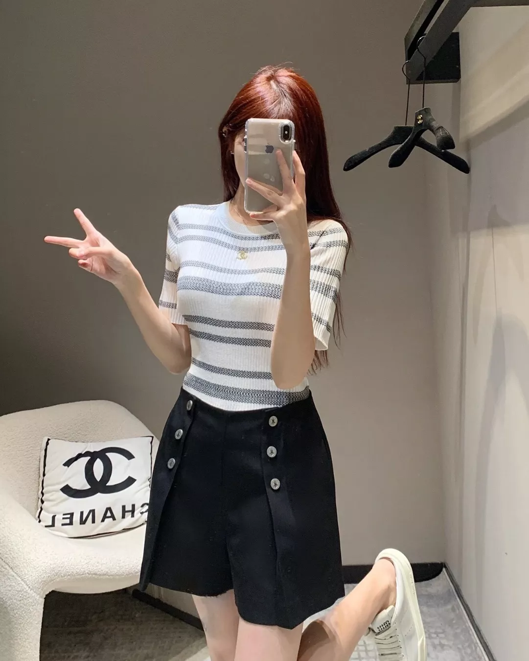 샤넬 스트라이프 로고 장식 반팔 니트 탑 상세 이미지 22