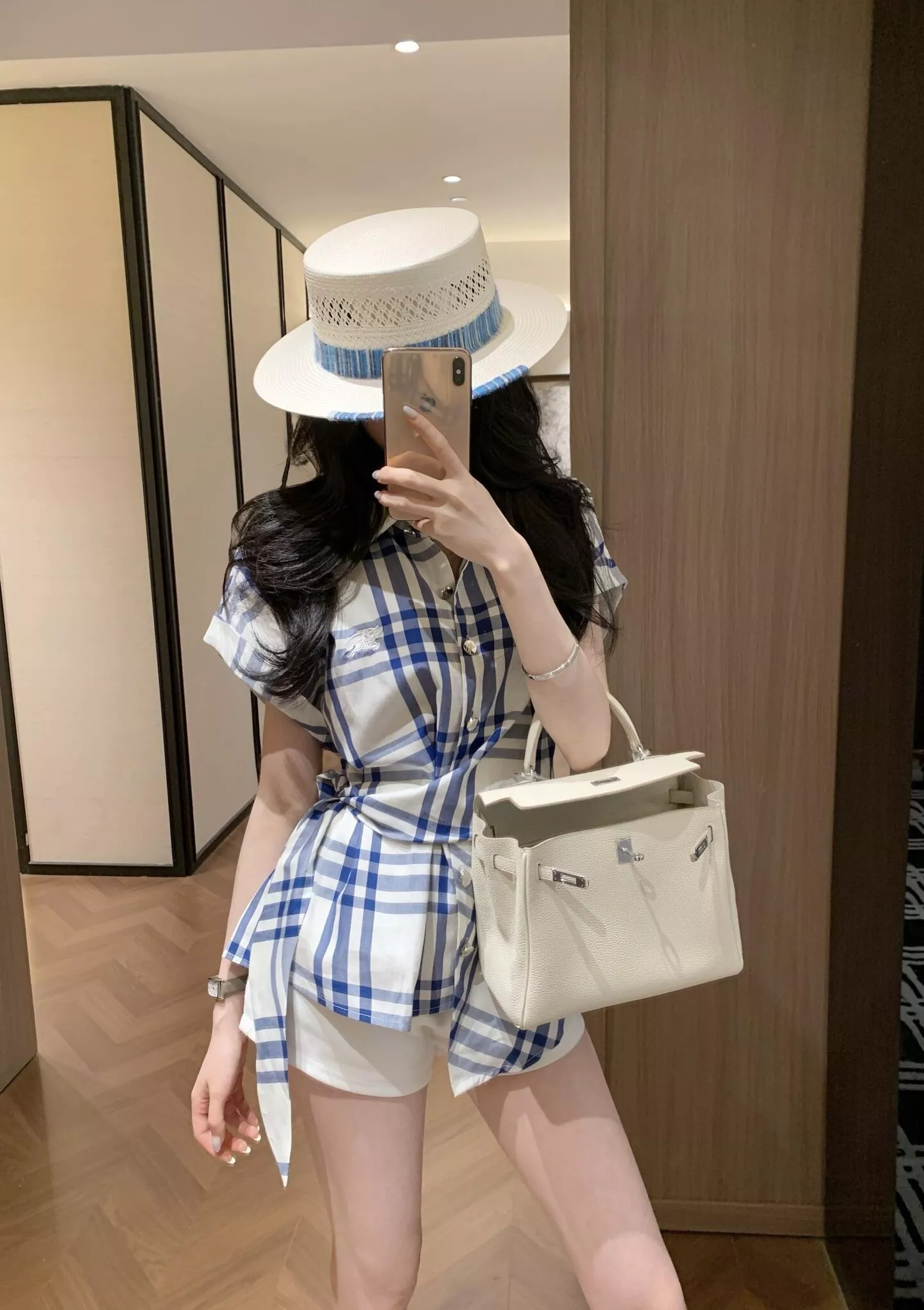 버버리 자수 체크 허리 스트랩 셔츠 상세 이미지 26