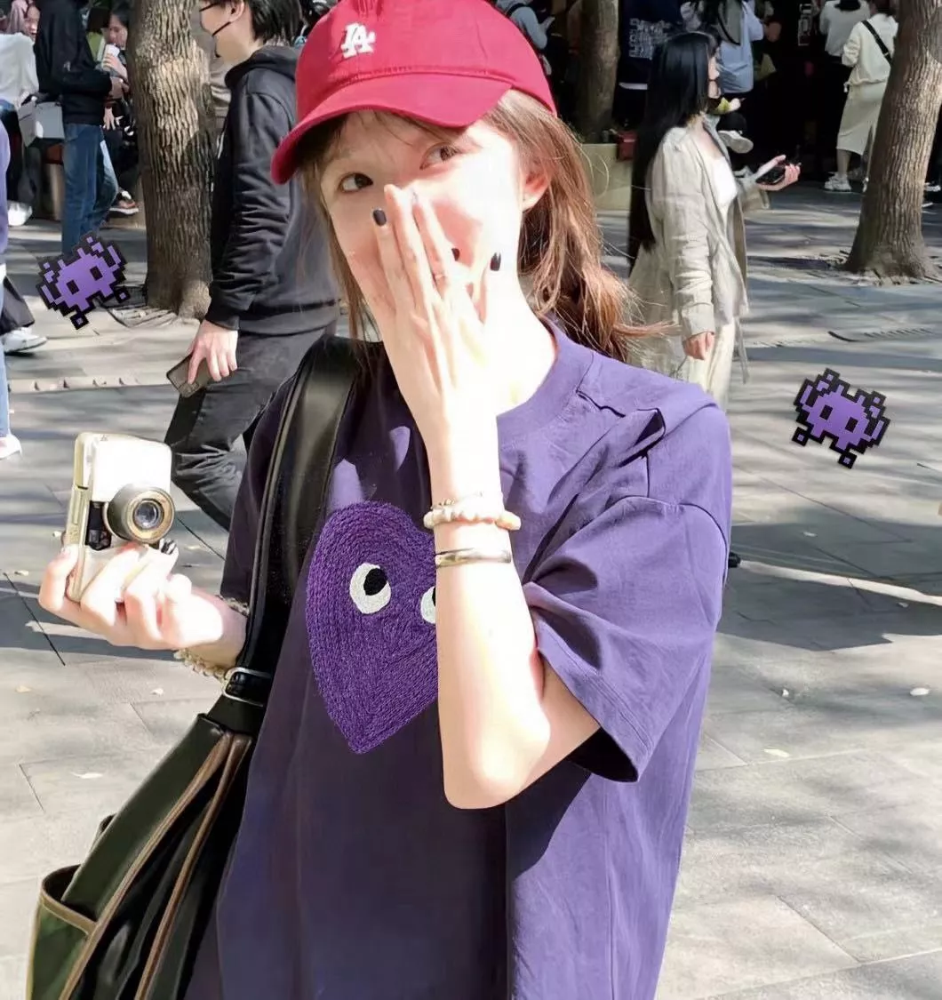 꼼데가르송 하트 포인트 워싱 퍼플 반팔 티 상세 이미지 20