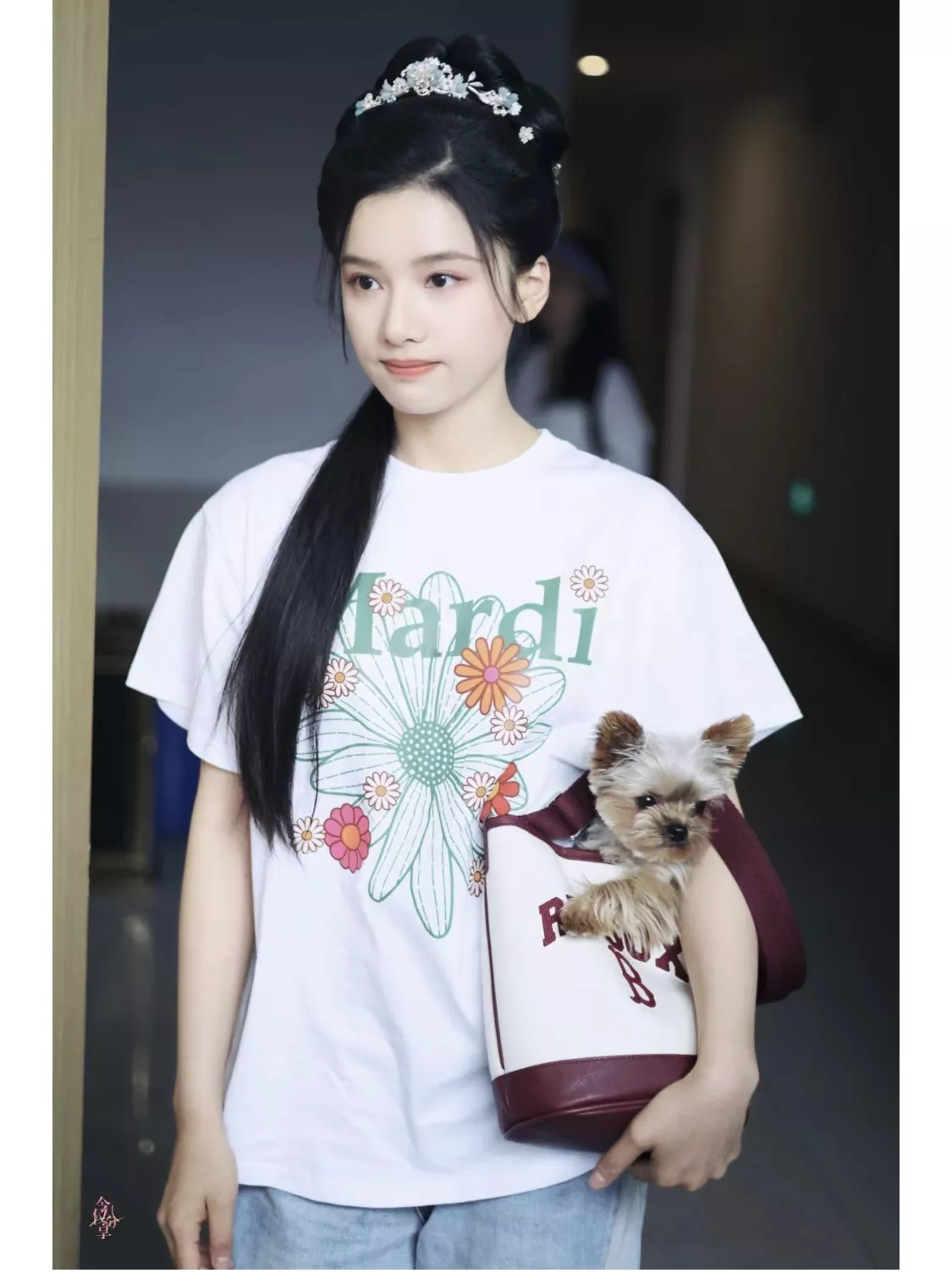 엠엘비 레트로 무드 자수 캔버스 숄더 겸 크로스 가방 상세 이미지 29