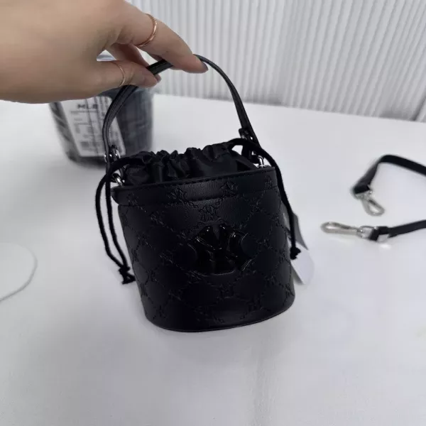 엠엘비 나노 모노그램 버킷 스타일 백