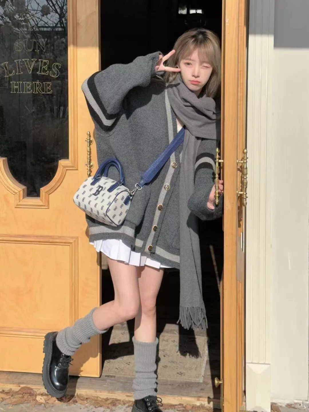 엠엘비 모노그램 캔버스 미니 실린더 백 상세 이미지 6