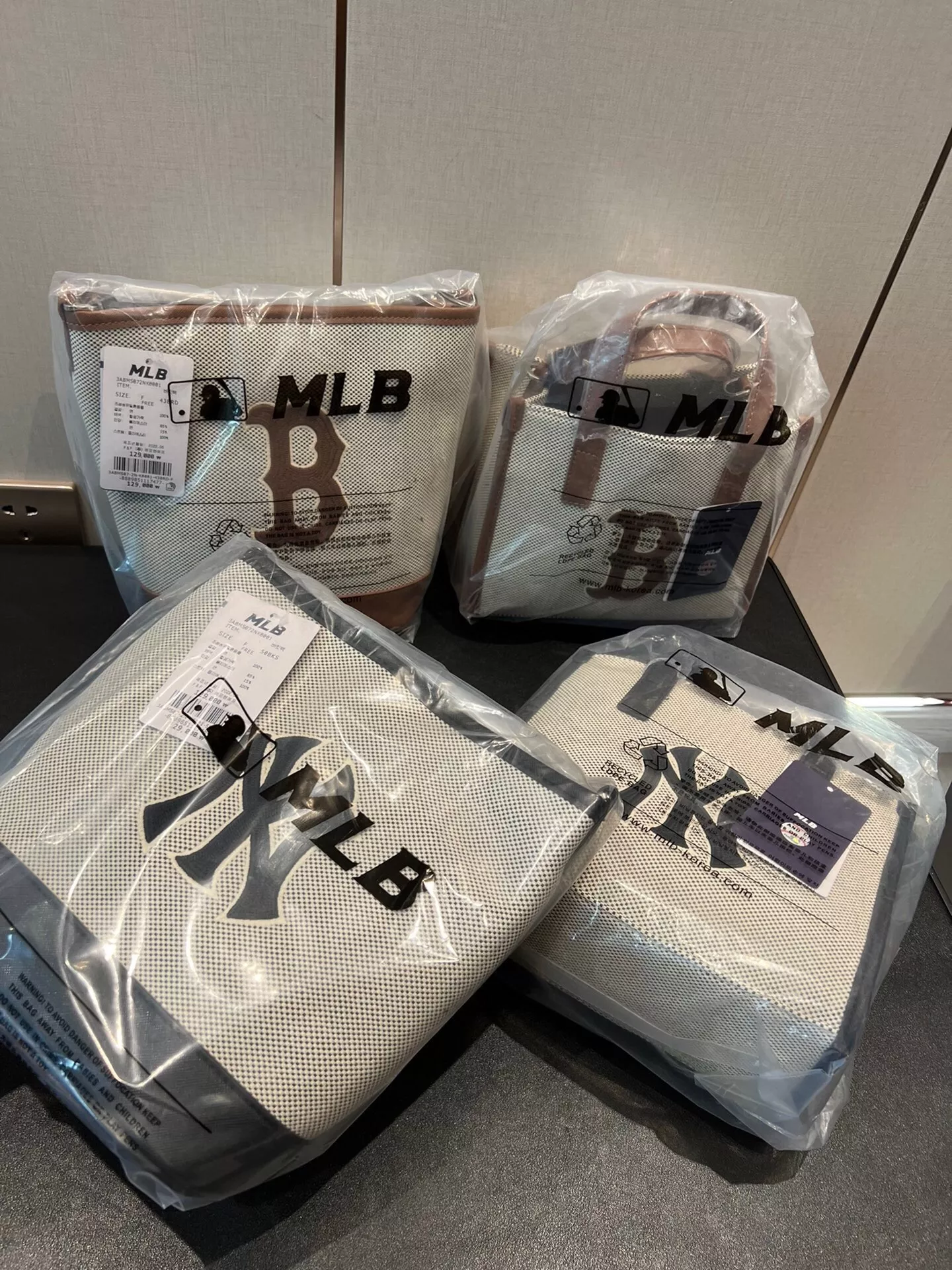 엠엘비 캔버스 자수 포인트 데일리 백 상세 이미지 9