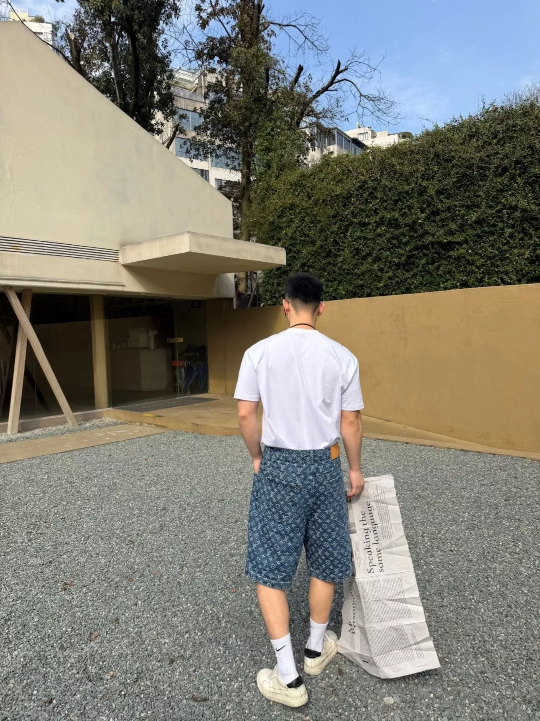 루이비통 모노그램 워싱 데님 반바지 상세 이미지 17