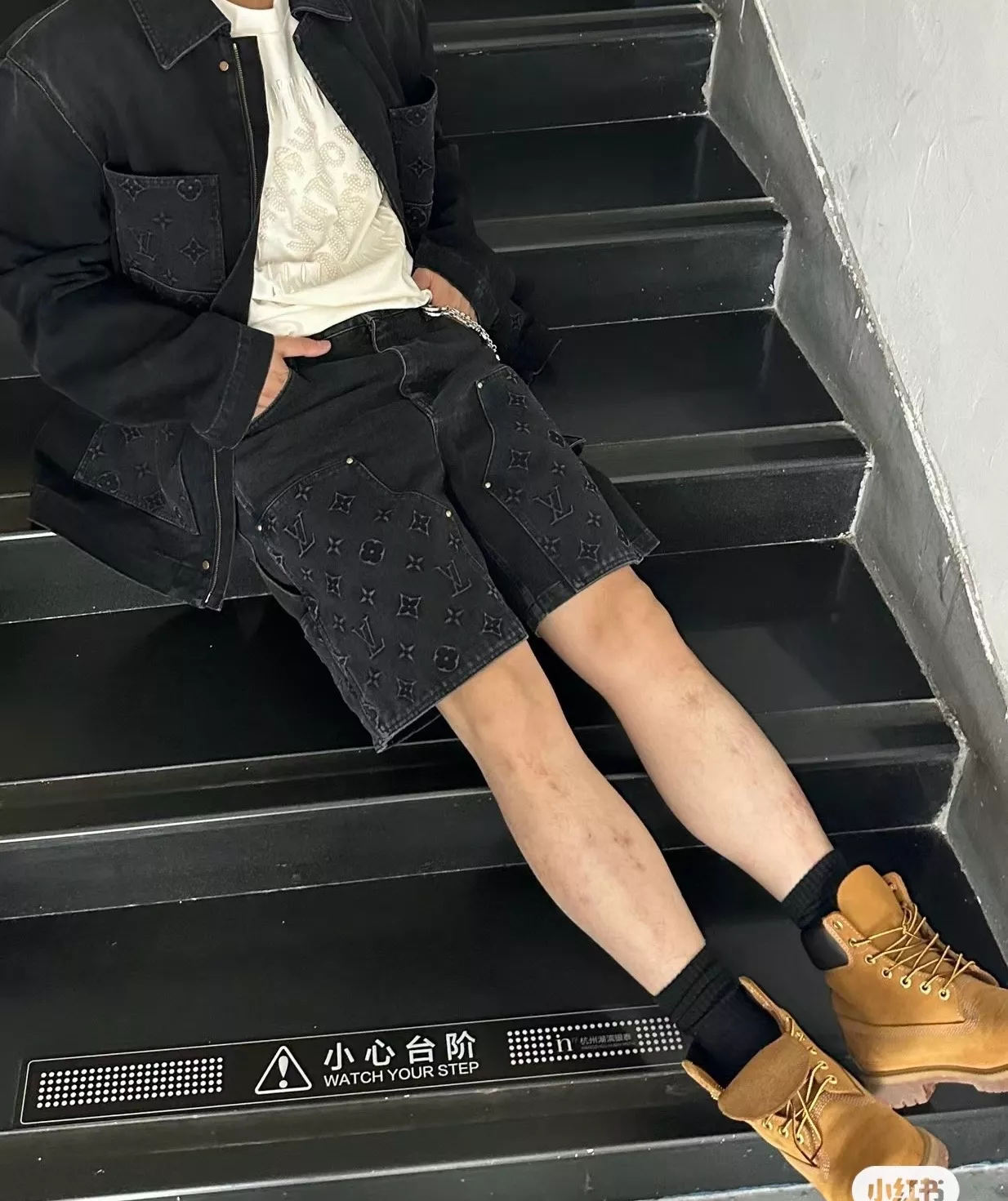 루이비통 모노그램 포인트 공방 데님 쇼츠 상세 이미지 14