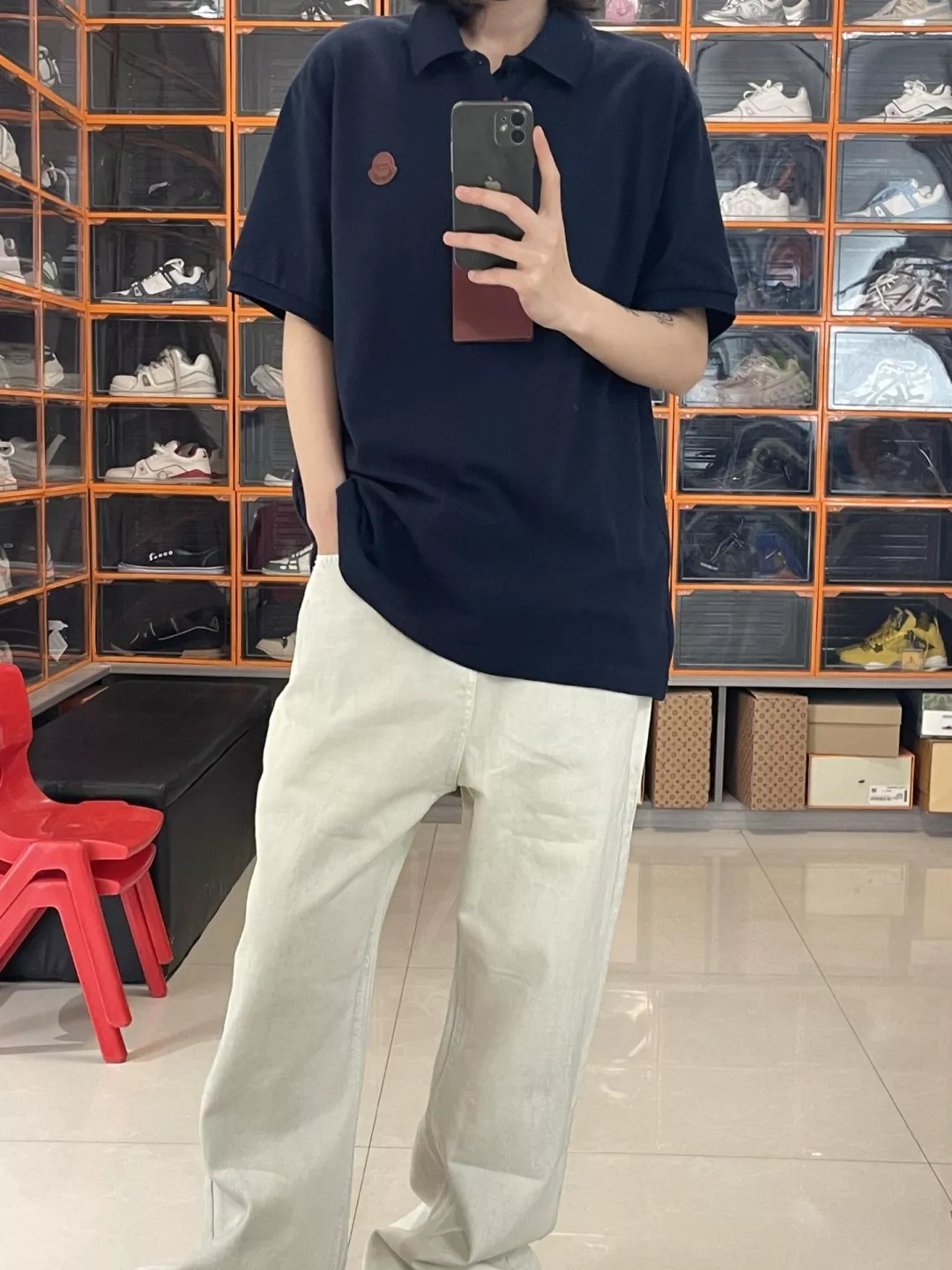 몽클레어 남성 로고 코튼 피케 폴로 상의 상세 이미지 17