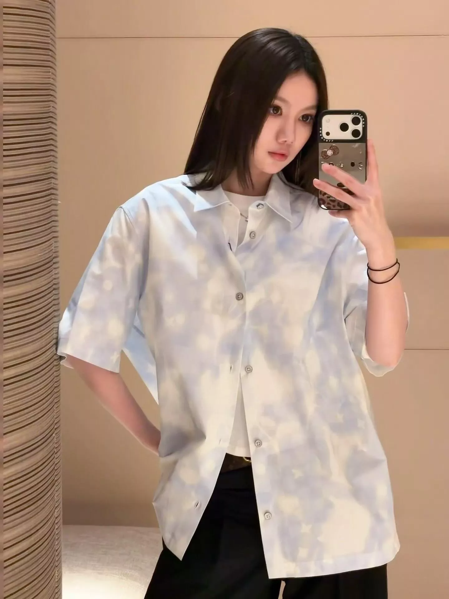 루이비통 프린트 반소매 셔츠 상세 이미지 21