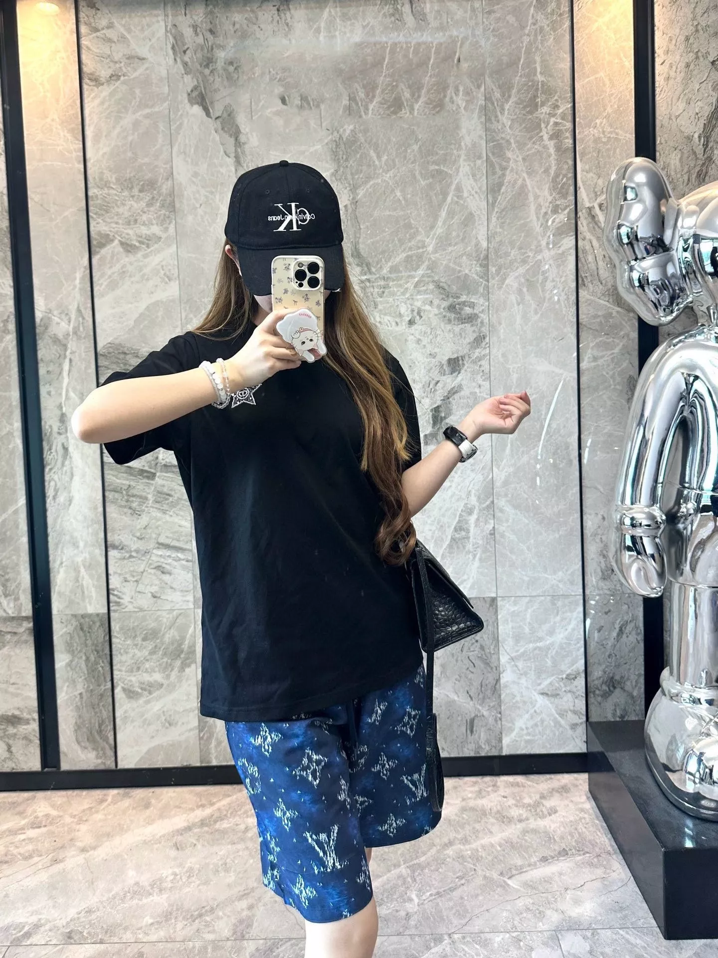 루이비통 모노그램 패턴 반바지 셋업 상세 이미지 13