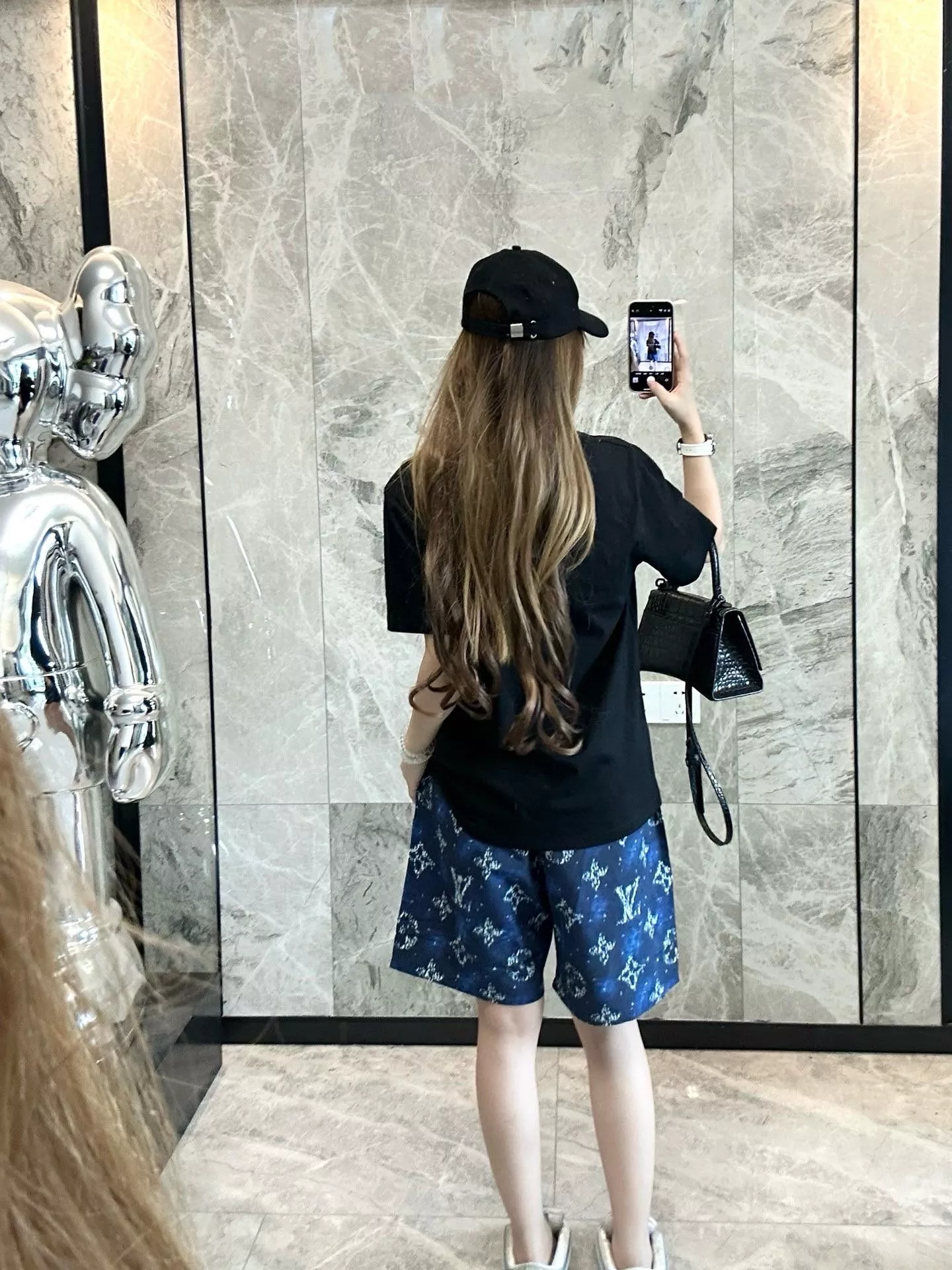 루이비통 모노그램 패턴 반바지 셋업 상세 이미지 12