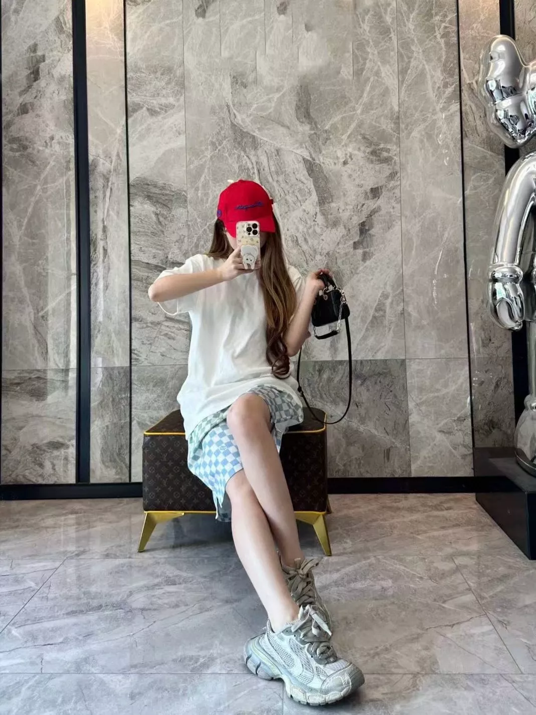 루이비통 그라데이션 다미에 패턴 쇼츠 상세 이미지 16