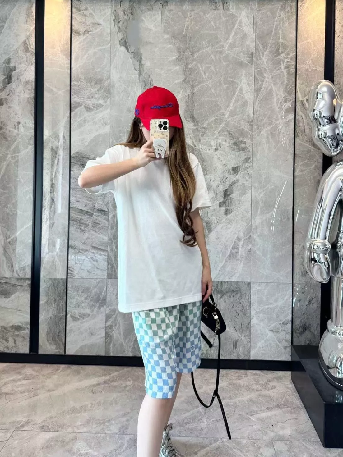 루이비통 그라데이션 다미에 패턴 쇼츠 상세 이미지 20