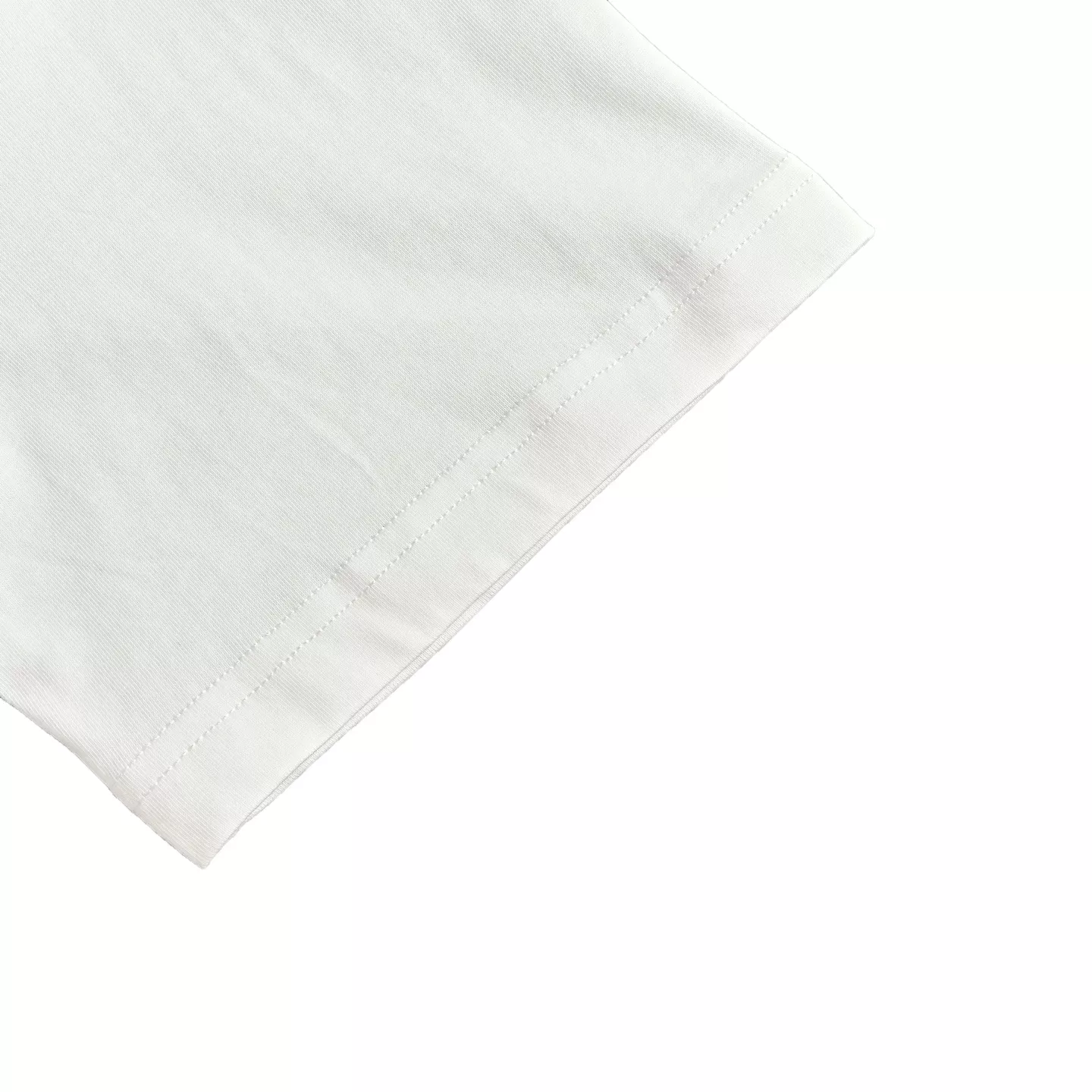 루이비통 가슴 로고 자수 라운드 반팔 탑 상세 이미지 9