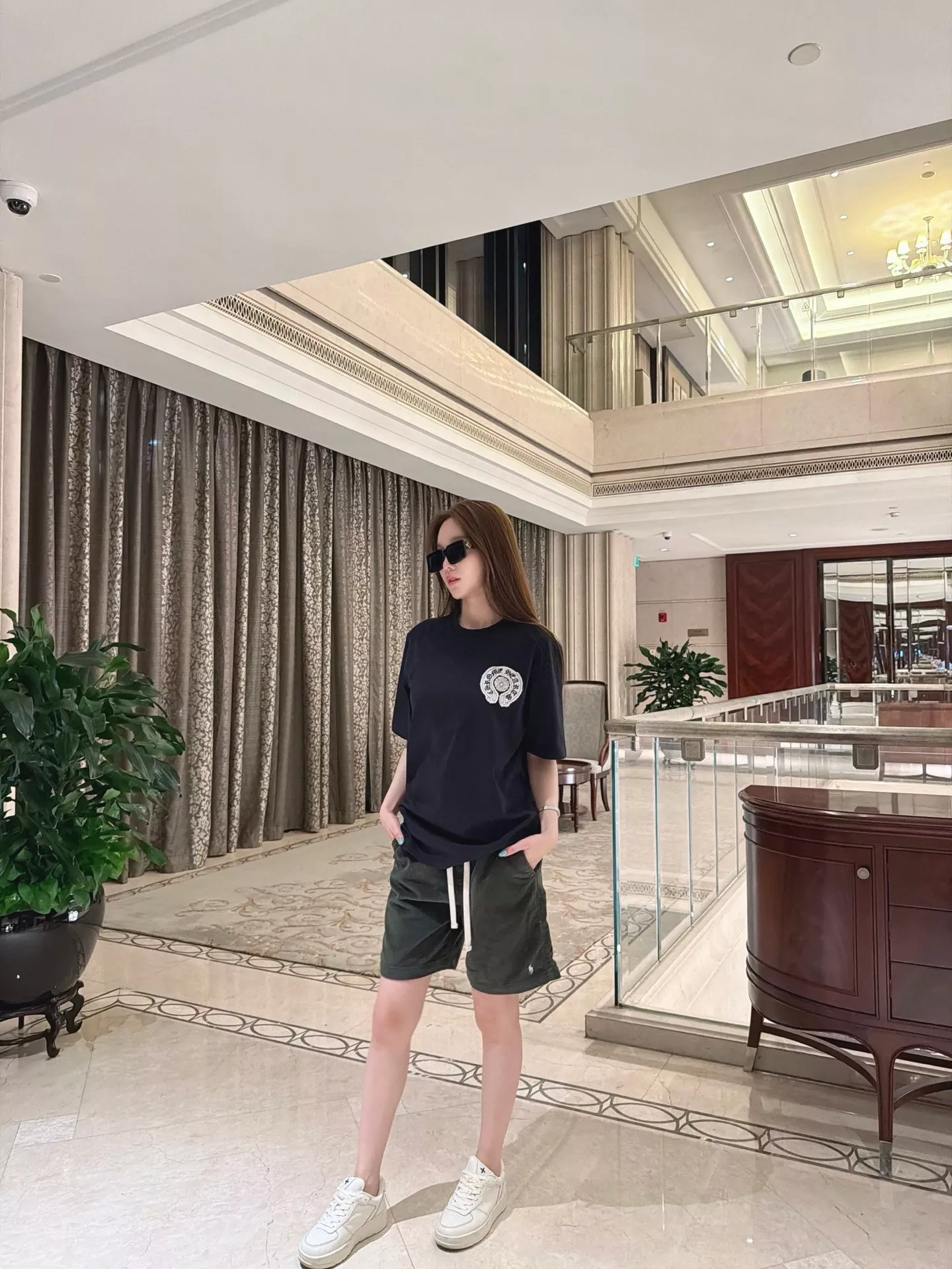 랄프로렌 클래식 자수 포인트 린넨 혼방 밴딩 반바지 상세 이미지 17