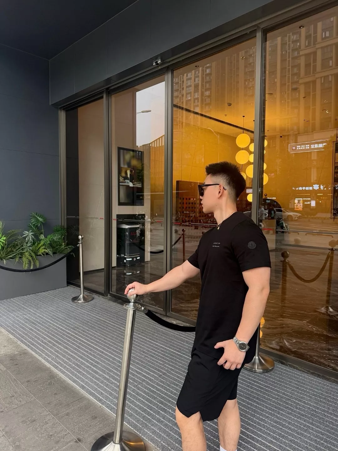 몽클레어 레터링 포인트 코튼 반팔 상의 상세 이미지 18