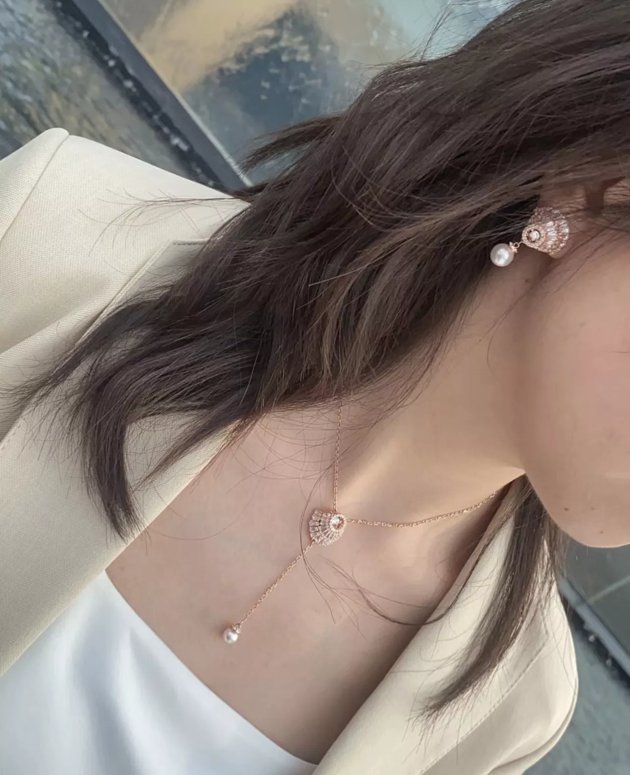 스와로브스키 이딜리아 Y자 쉘 체인 네크리스 상세 이미지 5