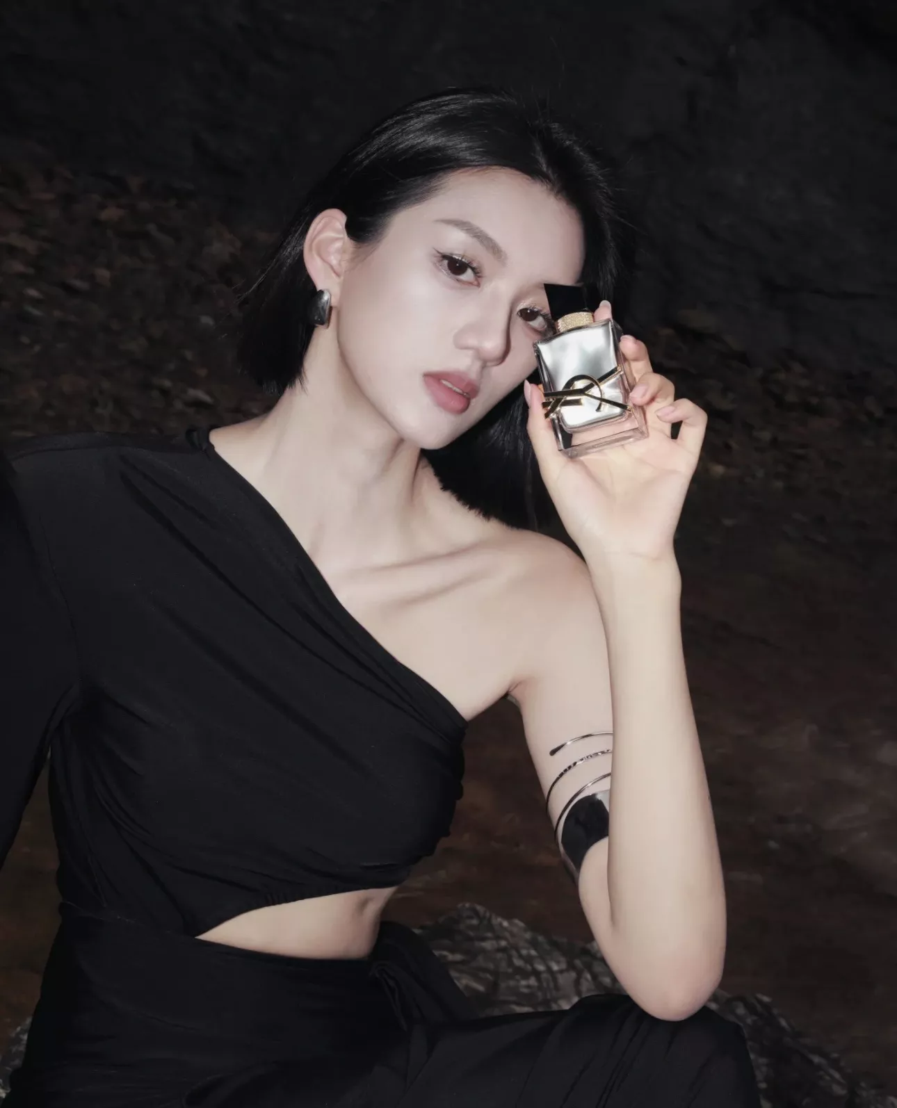 입생로랑 리브르 앱솔뤼 플라틴 오 드 퍼퓸 상세 이미지 39