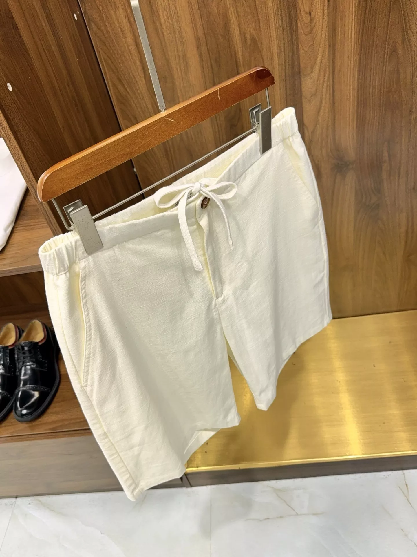 브루넬로쿠치넬리 린넨 코튼 혼방 드로스트링 반바지 상세 이미지 12