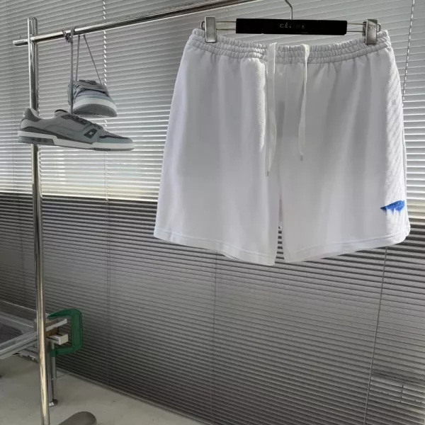 발렌시아가 자수와 그래피티 포인트 쇼츠