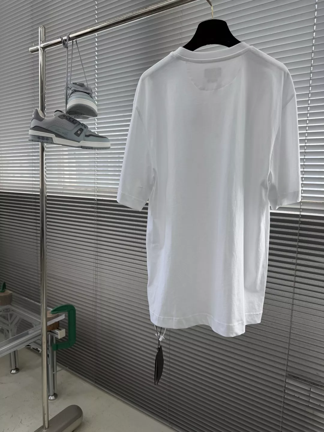 펜디 컬러 자수 로고 포인트 반팔 상의 상세 이미지 8
