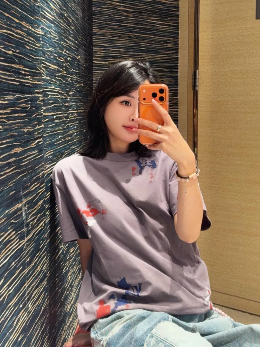루이비통 아티 그래픽 자수 코튼 반팔 탑 상세 이미지 14