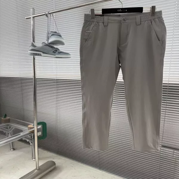 제냐 얇은 원단의 캐주얼 정장 바지