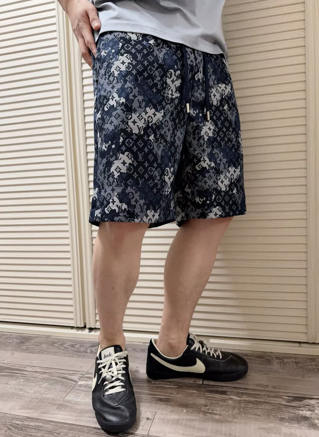 루이비통 자카드 카모 패턴 드로스트링 데님 쇼츠 상세 이미지 19