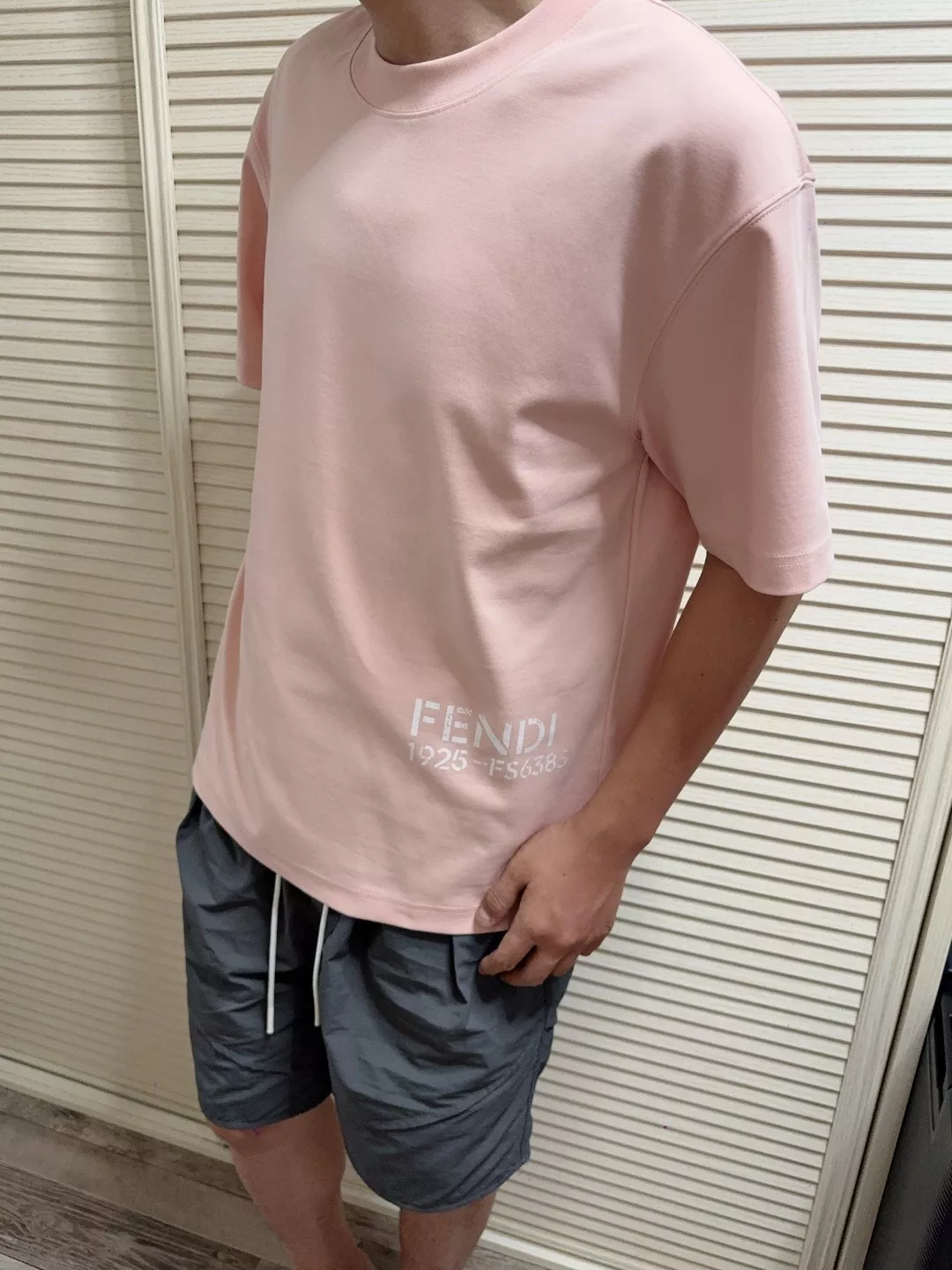 펜디 빈티지 로고 프린트 반팔 상의 상세 이미지 18