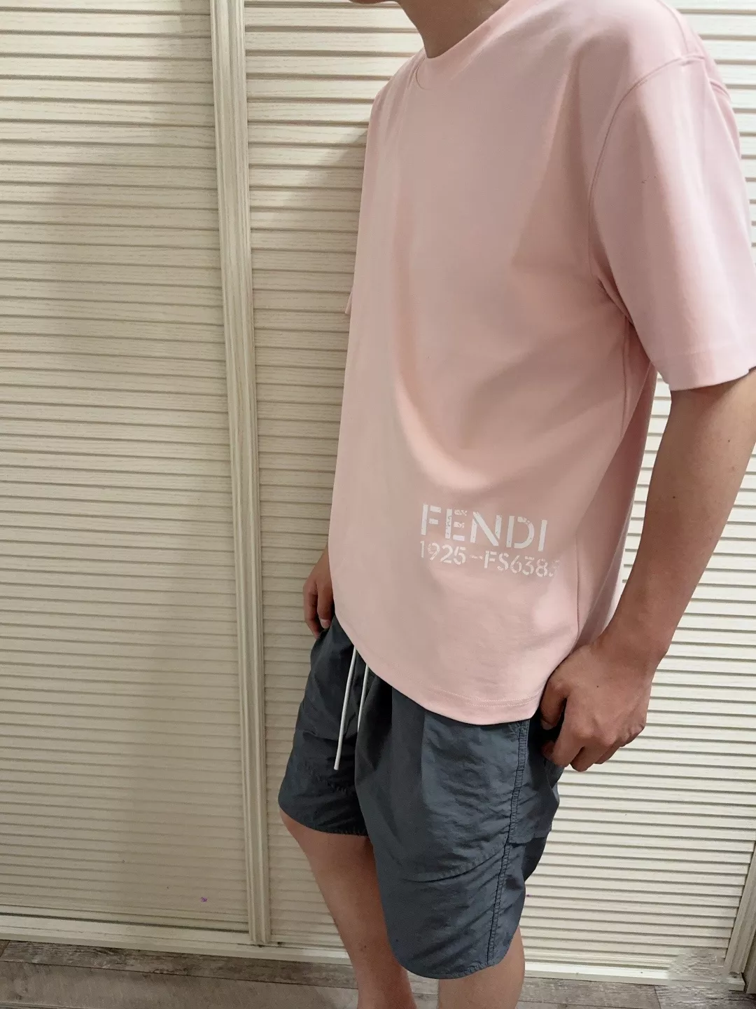 펜디 빈티지 로고 프린트 반팔 상의 상세 이미지 20