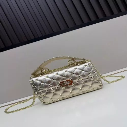 발렌티노 락스터드 스파이크 체인 핸드백