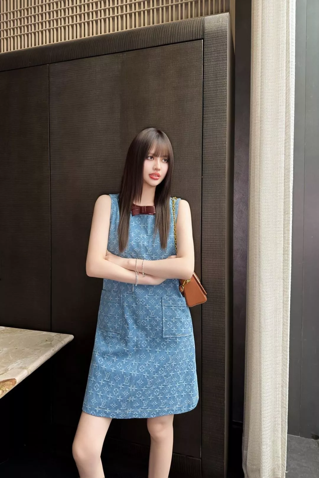 루이비통 모노그램 데님 민소매 드레스 상세 이미지 17
