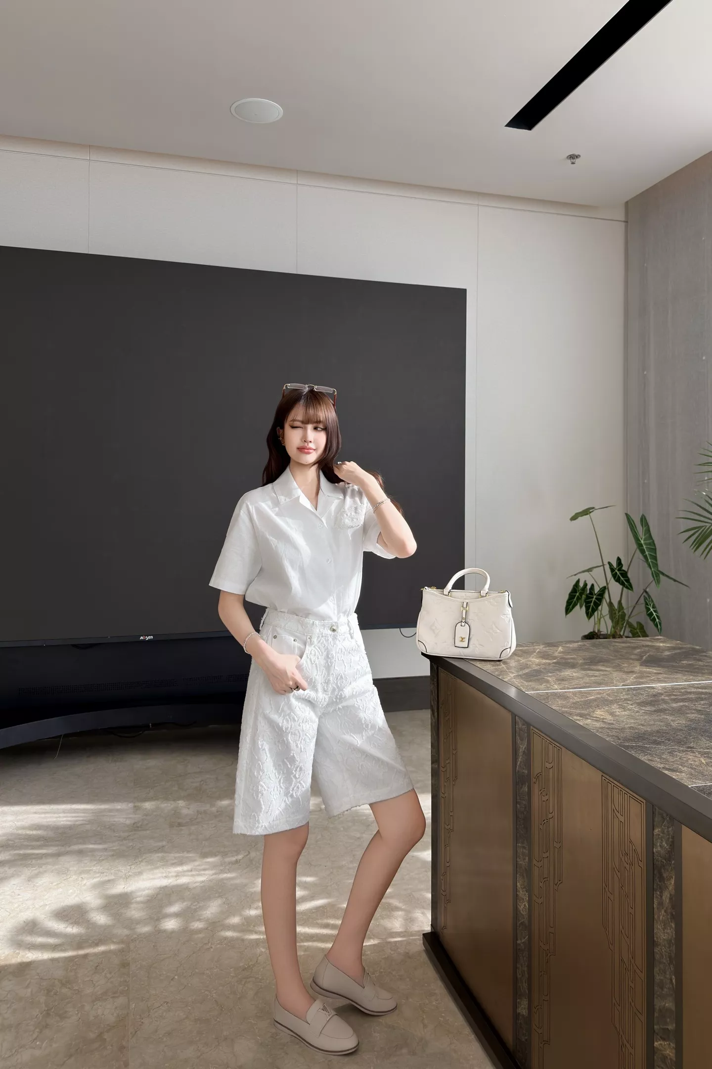 로로피아나 화이트 린넨 쿠바카라 반팔 셔츠 상세 이미지 34
