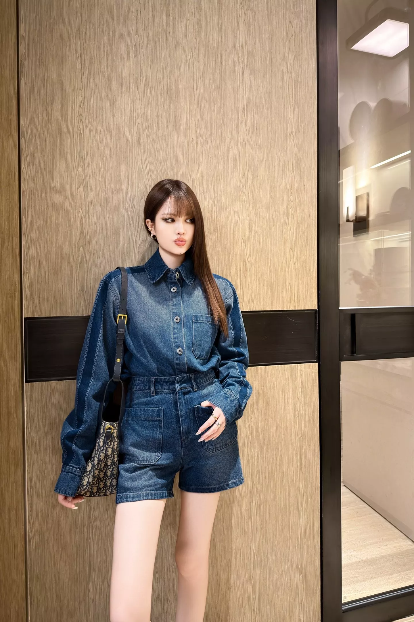 디올 하이웨이스트 워싱 데님 쇼츠 상세 이미지 19