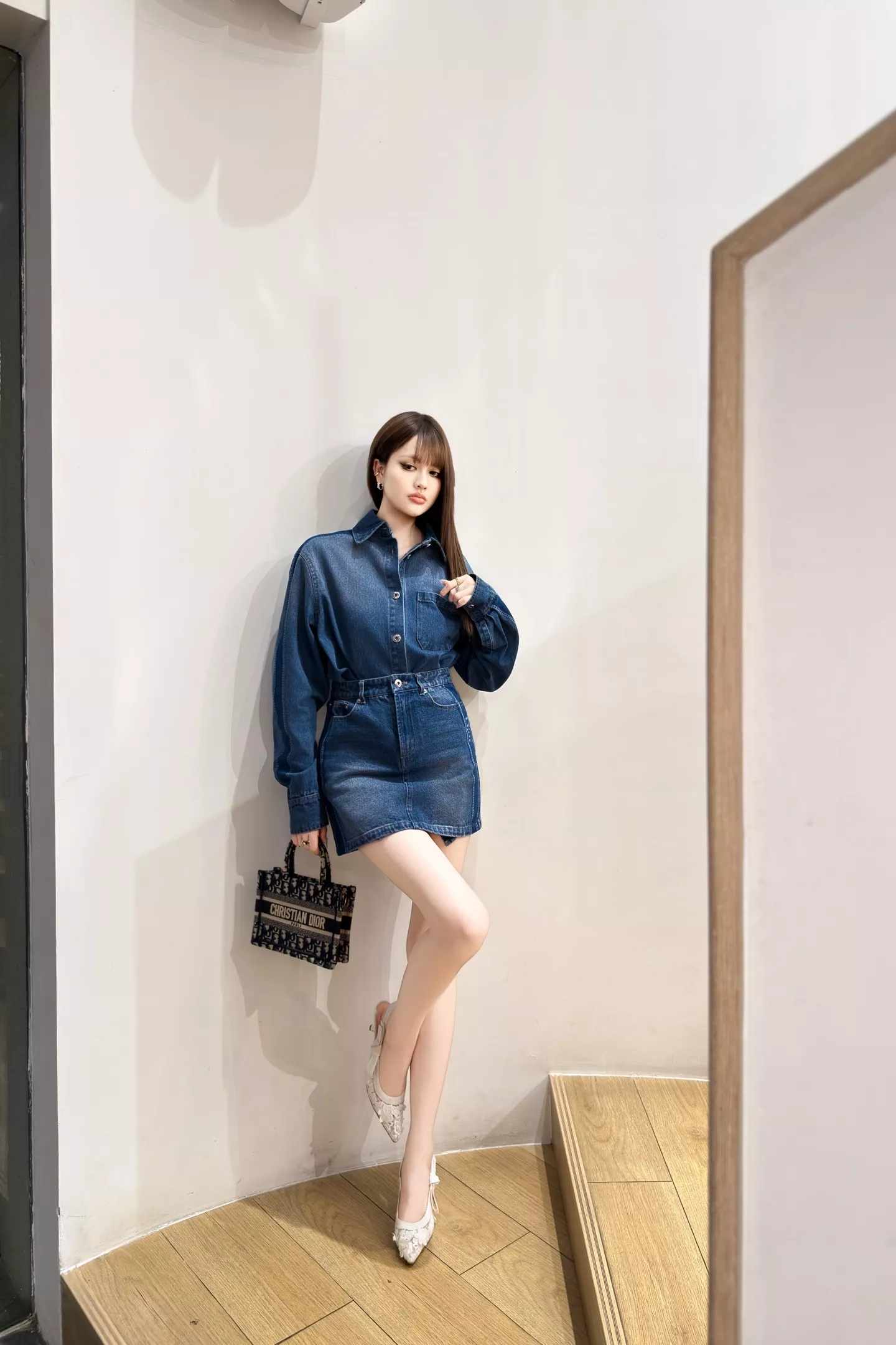 디올 워시드 코튼 카라 데님 남방 상세 이미지 28