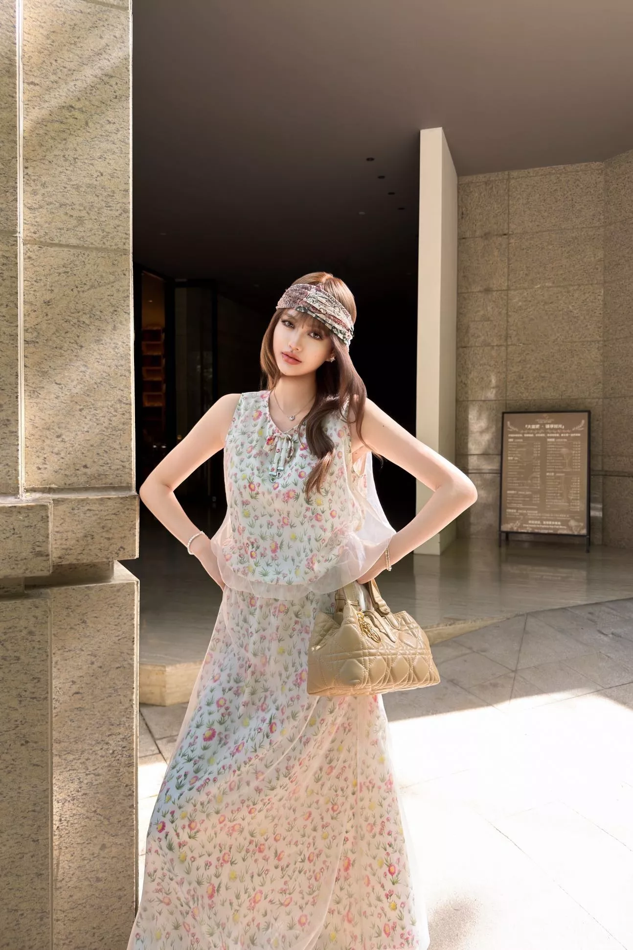 디올 플라워 패턴 슬리브리스와 스커트 조합 세트 상세 이미지 17