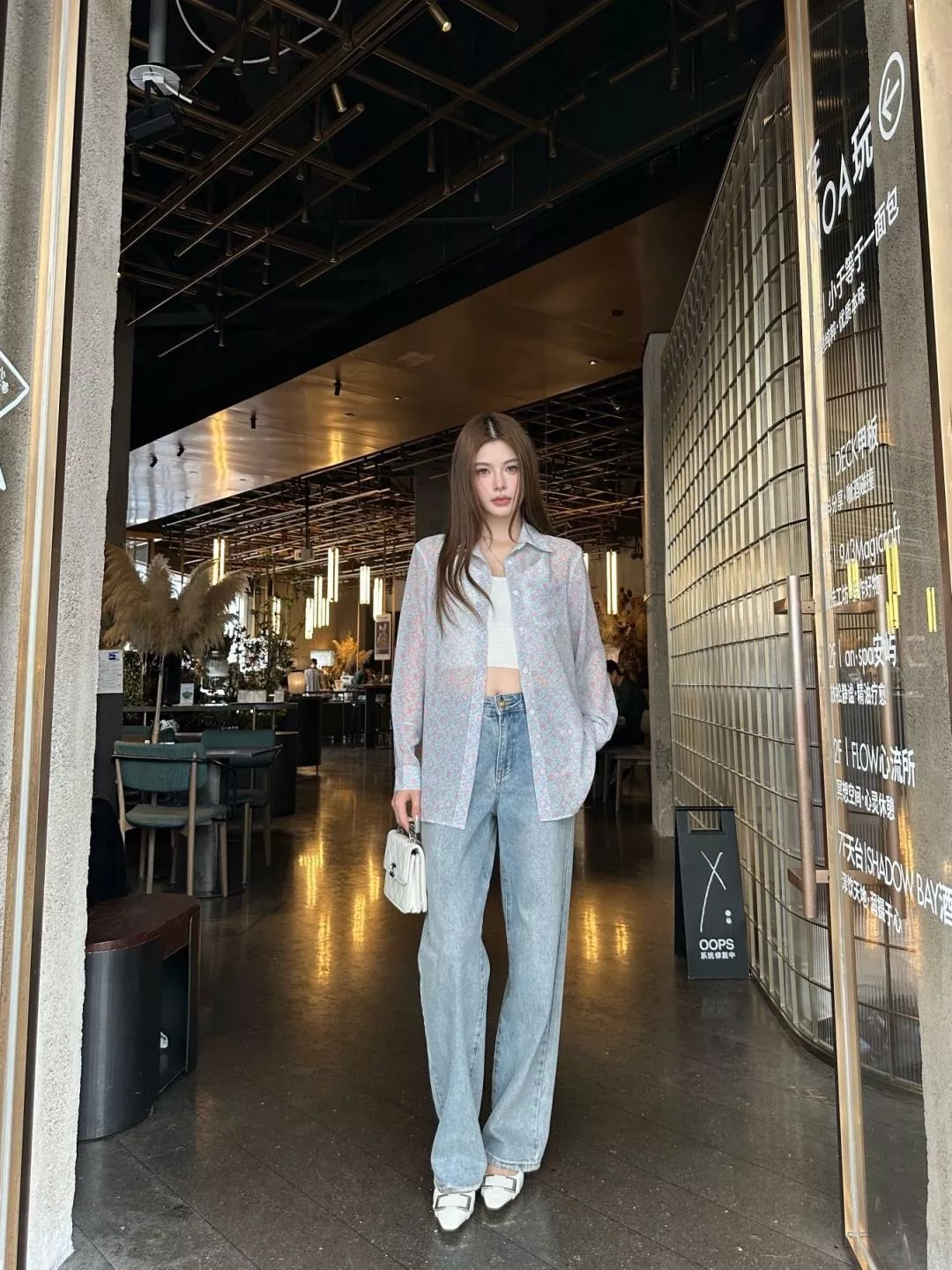 루이비통 모노그램 패턴 루즈핏 카라 셔츠 상세 이미지 23